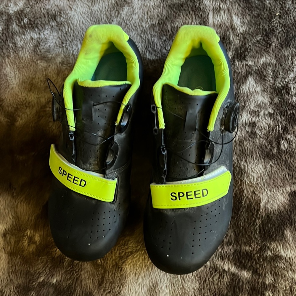 Peleton bike shoes, size 37
